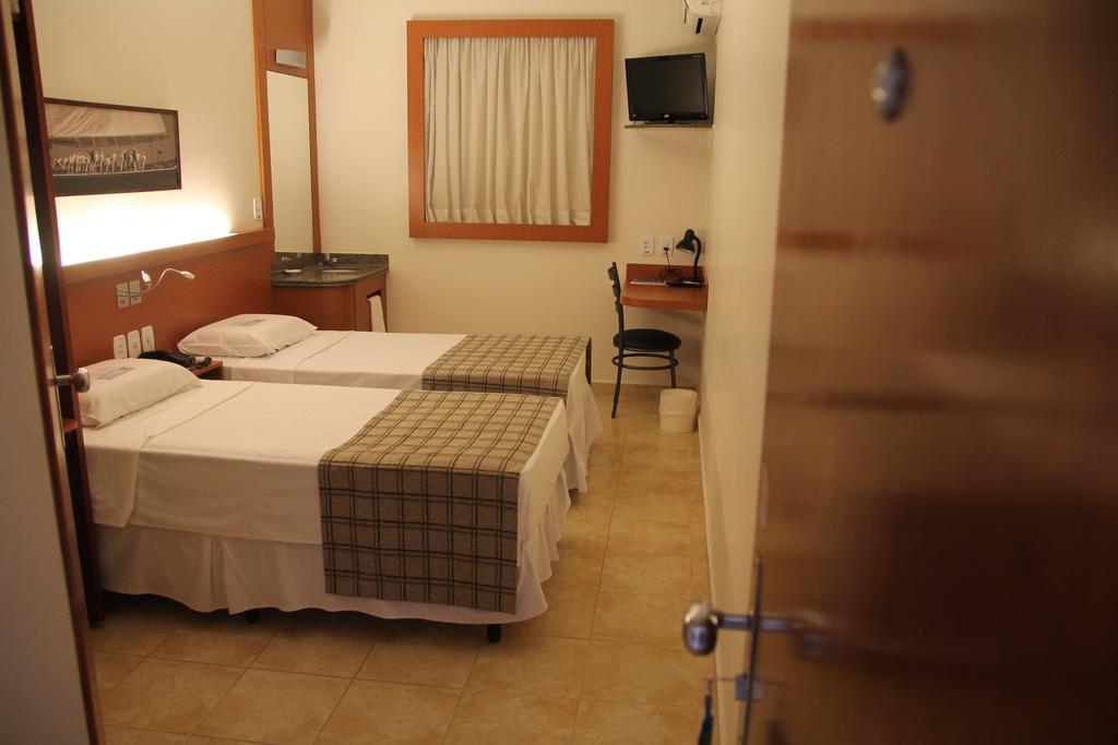 Orion Hotel Itumbiara Ruang foto