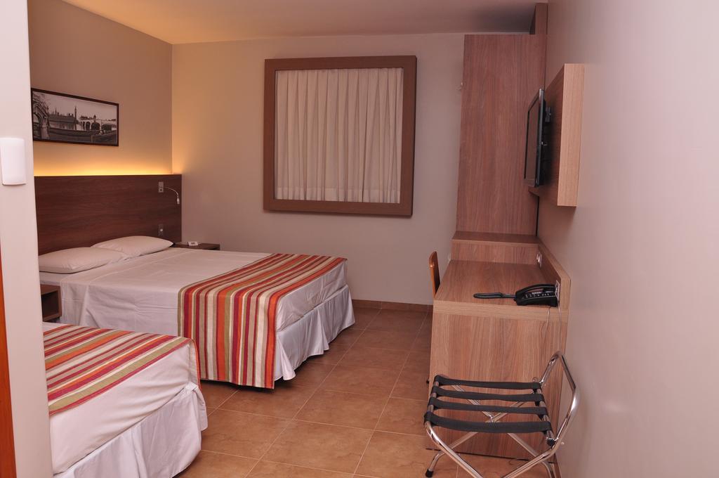 Orion Hotel Itumbiara Bagian luar foto